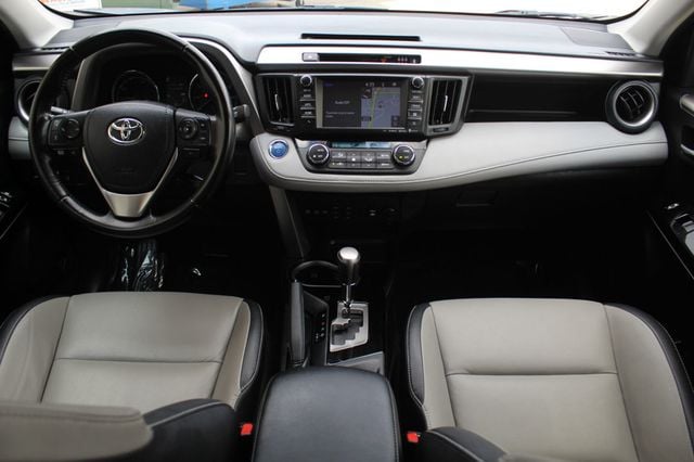 2018 Toyota RAV4 Hybrid AWD LIMITED W/ NAVIGATION, LEATHER, MOONROOF - 22895493 - 11