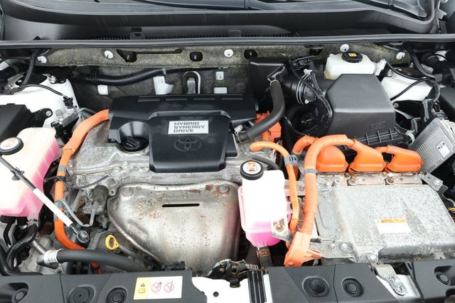 2018 Toyota RAV4 Hybrid XLE AWD with Heated Seats - 22918385 - 24