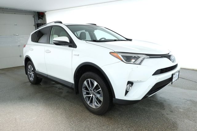2018 Toyota RAV4 Hybrid XLE AWD with Heated Seats - 22918385 - 2