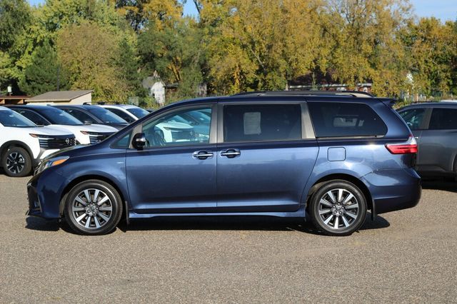 2018 Toyota Sienna AWD LIMITED PREMIUM W/ NAVIGATION, REAR DVD, LEATHER - 22895468 - 17
