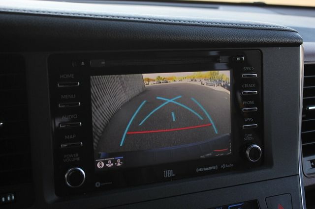2018 Toyota Sienna AWD LIMITED PREMIUM W/ NAVIGATION, REAR DVD, LEATHER - 22895468 - 36