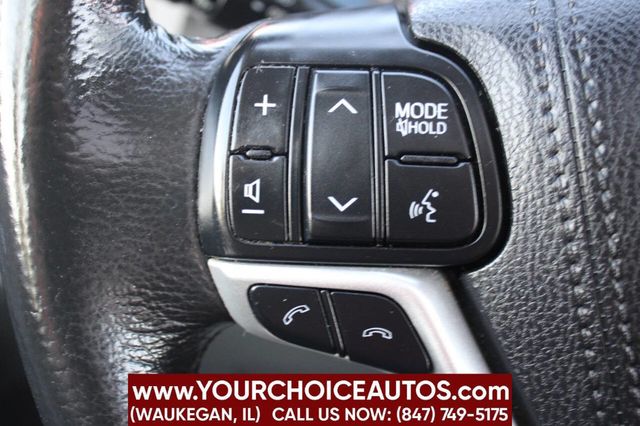 2018 Toyota Sienna Limited FWD 7-Passenger - 22916059 - 23