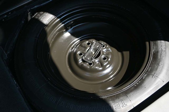 2018 Toyota Sienna XLE Automatic Access Seat FWD 7-Passenger - 22911141 - 26