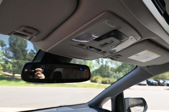 2018 Toyota Sienna XLE Automatic Access Seat FWD 7-Passenger - 22911141 - 31