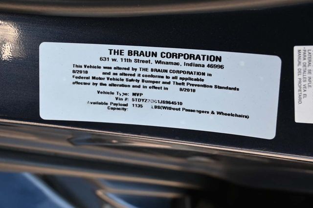 2018 Toyota Sienna XLE Automatic Access Seat FWD 7-Passenger - 22911141 - 34