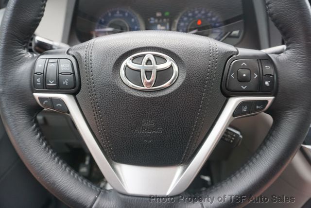 2018 Toyota Sienna XLE FWD 8-Passenger NAVIGATION REAR CAM LEATHER SUNROOF LOADED!! - 22879386 - 27