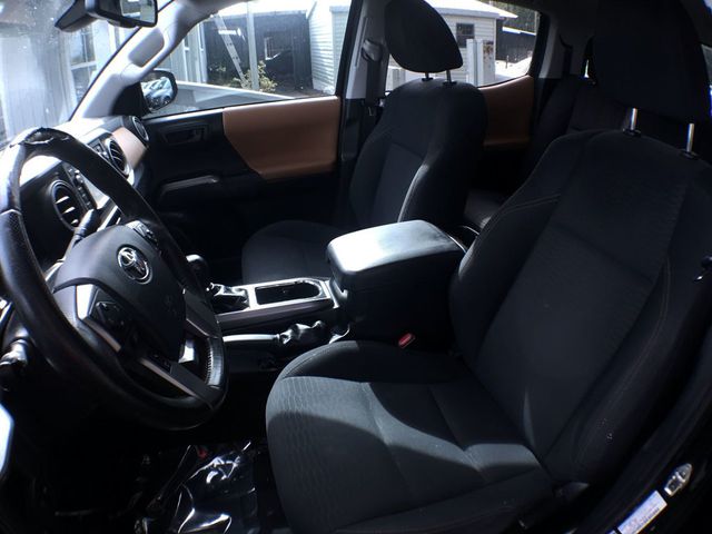 2018 Toyota Tacoma DOUBLE CAB - 22918027 - 13