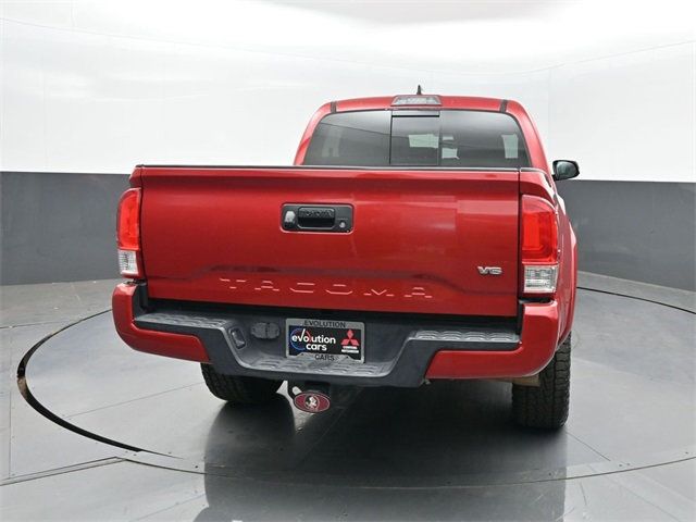 2018 Toyota Tacoma TRD Sport Double Cab 5' Bed V6 4x2 Automatic - 22878954 - 24