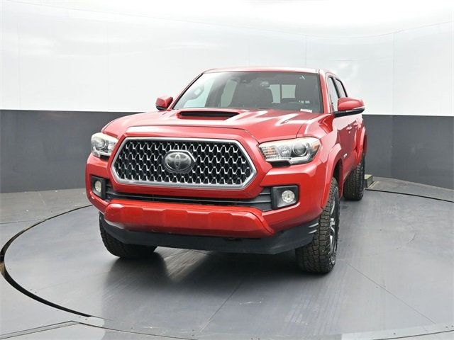2018 Toyota Tacoma TRD Sport Double Cab 5' Bed V6 4x2 Automatic - 22878954 - 28
