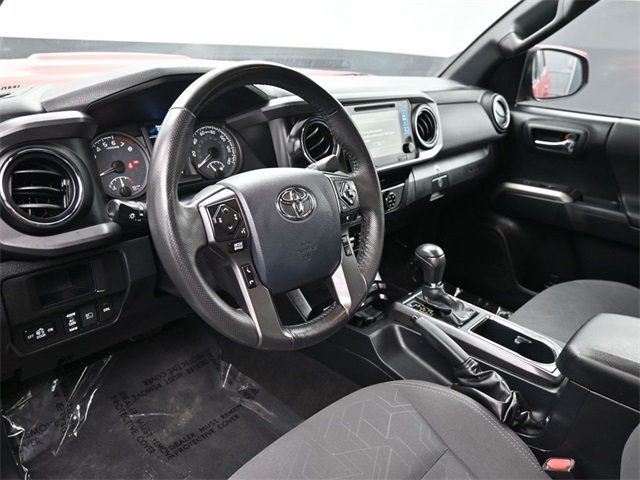 2018 Toyota Tacoma TRD Sport Double Cab 5' Bed V6 4x2 Automatic - 22878954 - 3