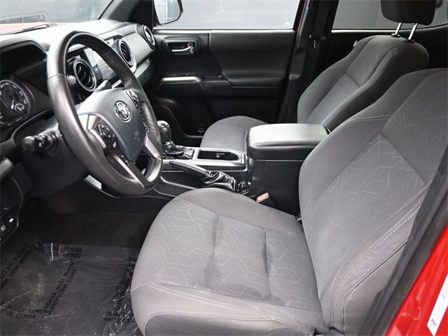 2018 Toyota Tacoma TRD Sport Double Cab 5' Bed V6 4x2 Automatic - 22878954 - 4