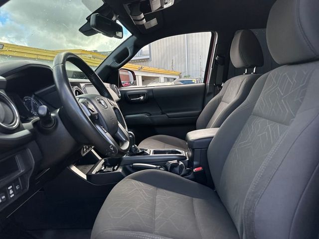 2018 Toyota Tacoma TRD Sport Double Cab 5' Bed V6 4x4 Automatic - 22936312 - 11