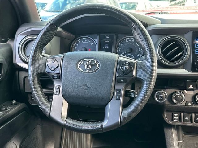 2018 Toyota Tacoma TRD Sport Double Cab 5' Bed V6 4x4 Automatic - 22936312 - 16
