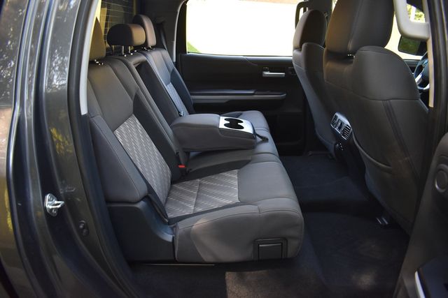 2018 Toyota Tundra 4WD SR5 CrewMax 5.5' Bed 5.7L - 22927122 - 13