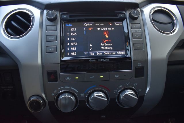 2018 Toyota Tundra 4WD SR5 CrewMax 5.5' Bed 5.7L - 22927122 - 32