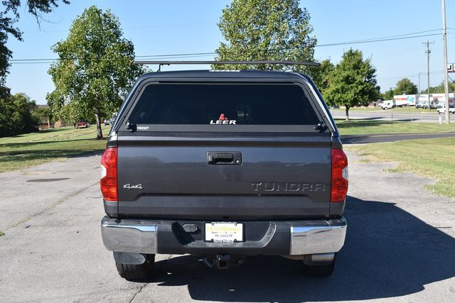2018 Toyota Tundra 4WD SR5 CrewMax 5.5' Bed 5.7L - 22927122 - 55