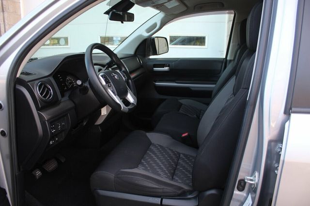 2018 Toyota Tundra ONE OWNER SR5 DOUBLE CAB  - 22931160 - 23