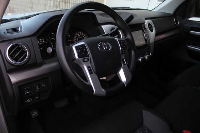 2018 Toyota Tundra ONE OWNER SR5 DOUBLE CAB  - 22931160 - 24