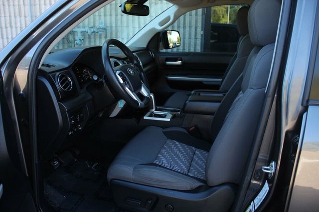2018 Toyota Tundra TSS SR5 W/ NAVIGATION, BRAND NEW TIRES - 22906287 - 22