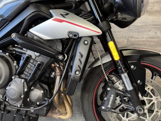 2018 Triumph Street Triple 765 R LOW MILES! - 22928122 - 4