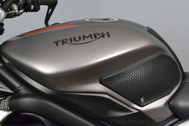 2018 Triumph Street Triple RS Includes Warranty! - 21759655 - 33