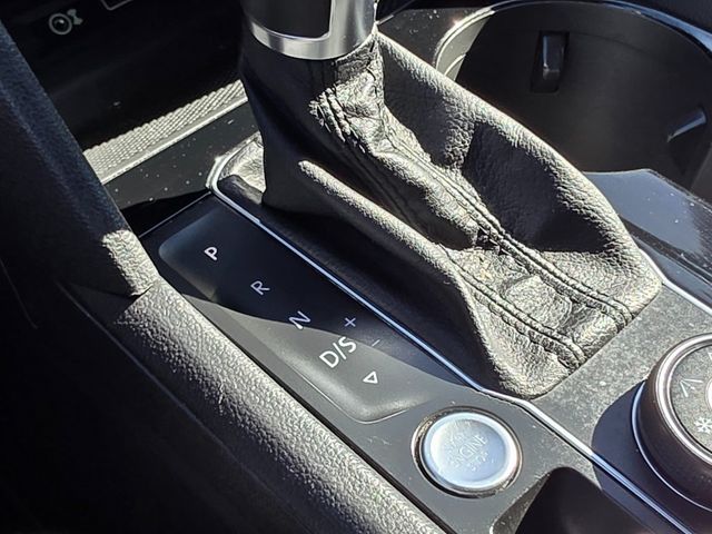 2018 Volkswagen Atlas 3.6L V6 SEL Premium 4MOTION - 22937408 - 39