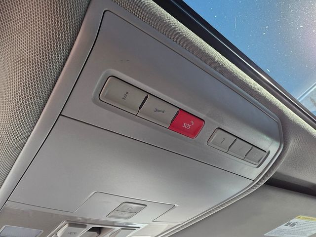 2018 Volkswagen Atlas 3.6L V6 SEL Premium 4MOTION - 22937408 - 44