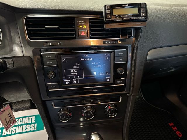 2018 Volkswagen Golf TSI S 6A - 22934115 - 16