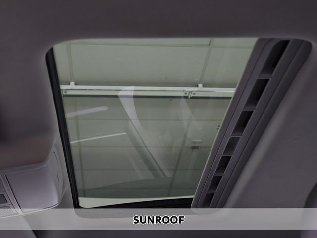 2018 Volkswagen Passat 2.0T SE Automatic - 22899100 - 2