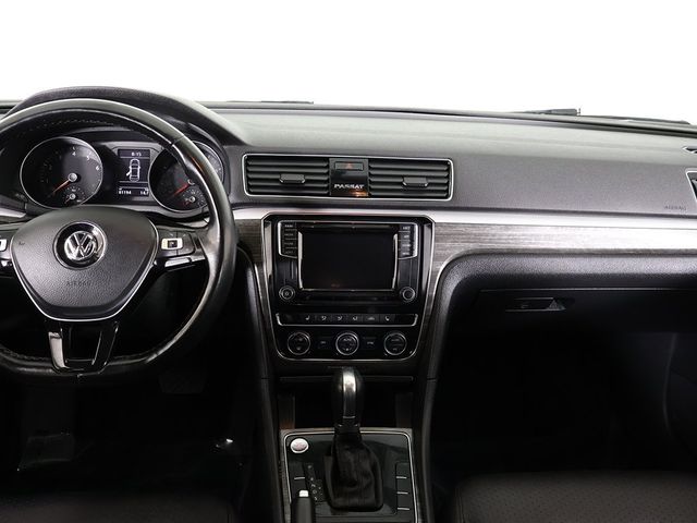 2018 Volkswagen Passat 2.0T SE Automatic - 22899100 - 35