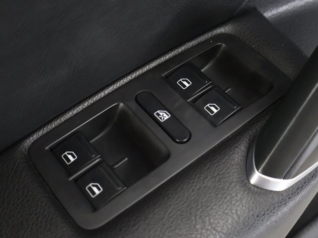 2018 Volkswagen Passat 2.0T SE Automatic - 22899100 - 37