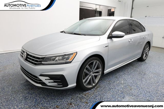 2018 Volkswagen Passat R-Line Automatic - 22939257 - 0