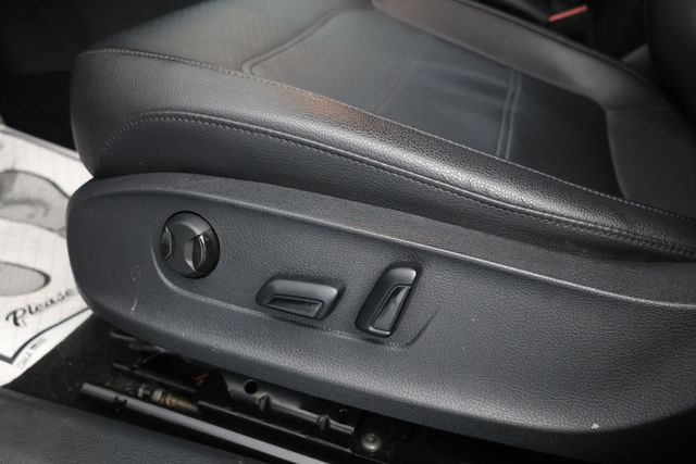 2018 Volkswagen Passat R-Line Automatic - 22939257 - 5