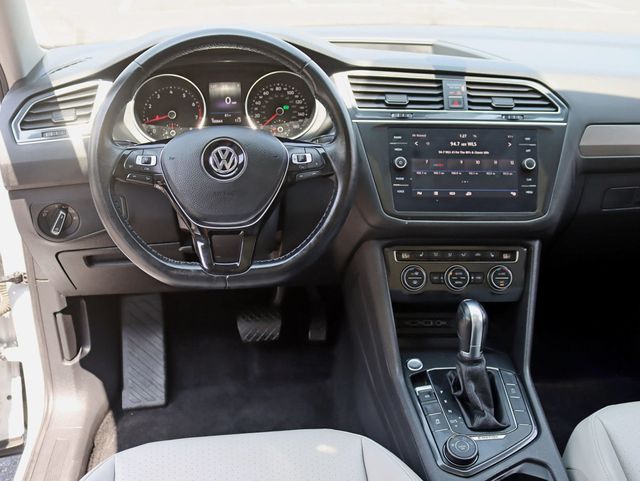 2018 Volkswagen Tiguan 2.0T SEL Premium 4MOTION - 22887871 - 11