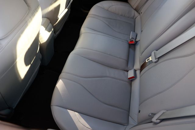 2019 Acura ILX Sedan w/Premium Pkg - 22932289 - 9