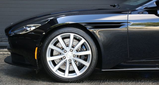 2019 Aston Martin DB11 Volante - 22934663 - 17