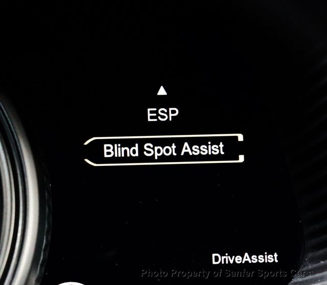 2019 Aston Martin DB11 Volante - 22934663 - 34