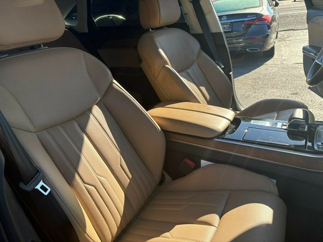 2019 Audi A8 L LocalTrade/MSRP$99695/LuxuryPkg/ExecutivePkg/DriverAssistancePkg - 22930683 - 27