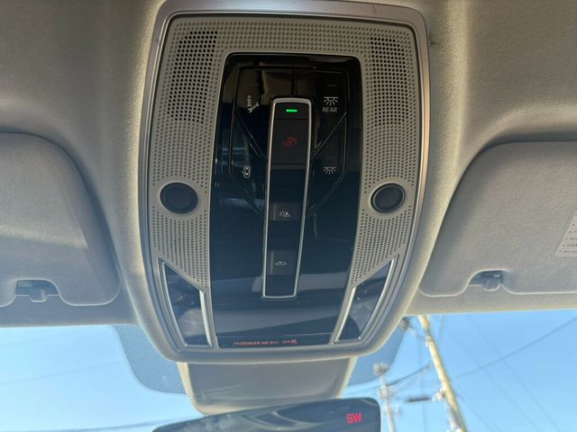 2019 Audi A8 L LocalTrade/MSRP$99695/LuxuryPkg/ExecutivePkg/DriverAssistancePkg - 22930683 - 38