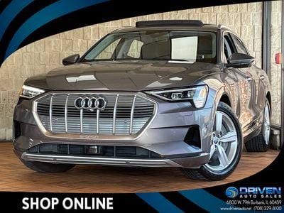 2019 Audi e-tron Prestige's photo