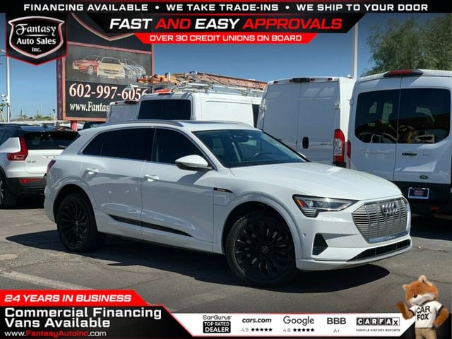 2019 Audi e-tron Prestige