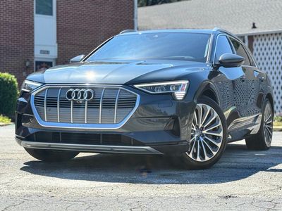 2019 Audi e-tron - WA1VAAGE9KB024132