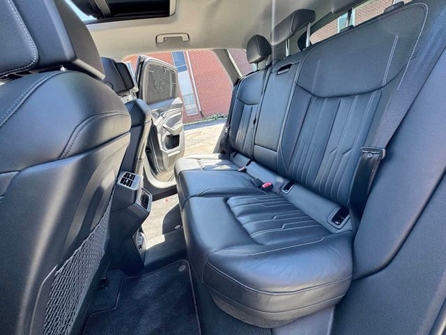 2019 Audi e-tron quattro Prestige AWD 4dr SUV - 22926414 - 11