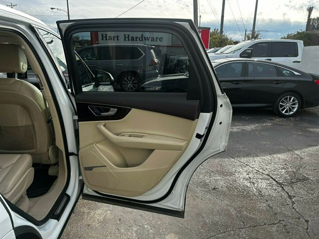 2019 Audi Q7 LocalTrade/PremiumPlus/AudiVirtualCockpit/ConveniencePkg/NAV - 22937197 - 17