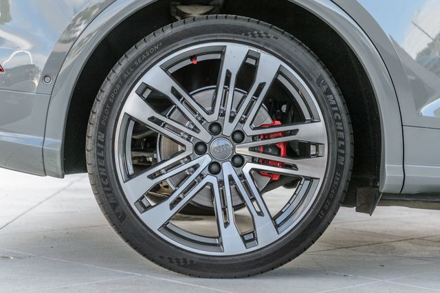 2019 Audi SQ5 SQ5 - PRESTIGE - S SPORT PKG - BLACK OPTIC - QUANTUM GRAY ON RED - 22431469 - 14