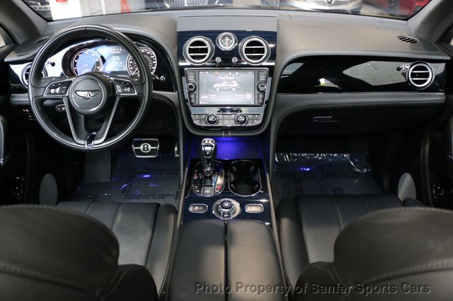 2019 Bentley Bentayga Black Specification  - 22890821 - 25