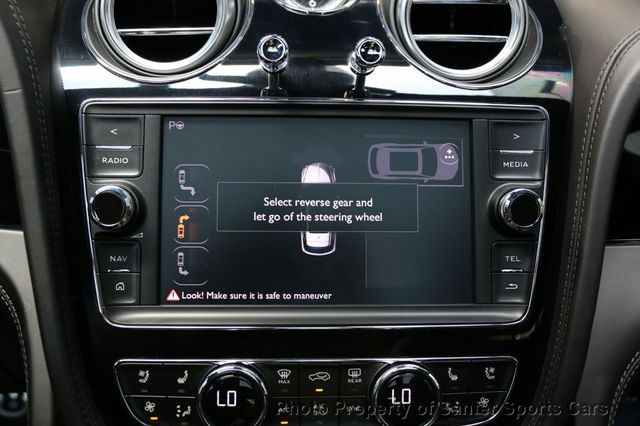 2019 Bentley Bentayga Black Specification  - 22890821 - 44