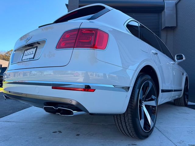 2019 Bentley Bentayga V8 AWD - 22936152 - 18