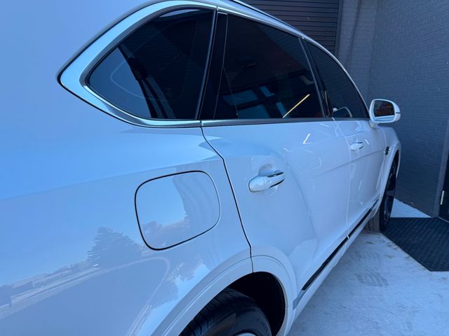 2019 Bentley Bentayga V8 AWD - 22936152 - 20