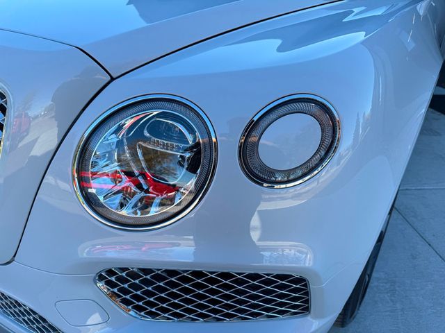 2019 Bentley Bentayga V8 AWD - 22936152 - 3